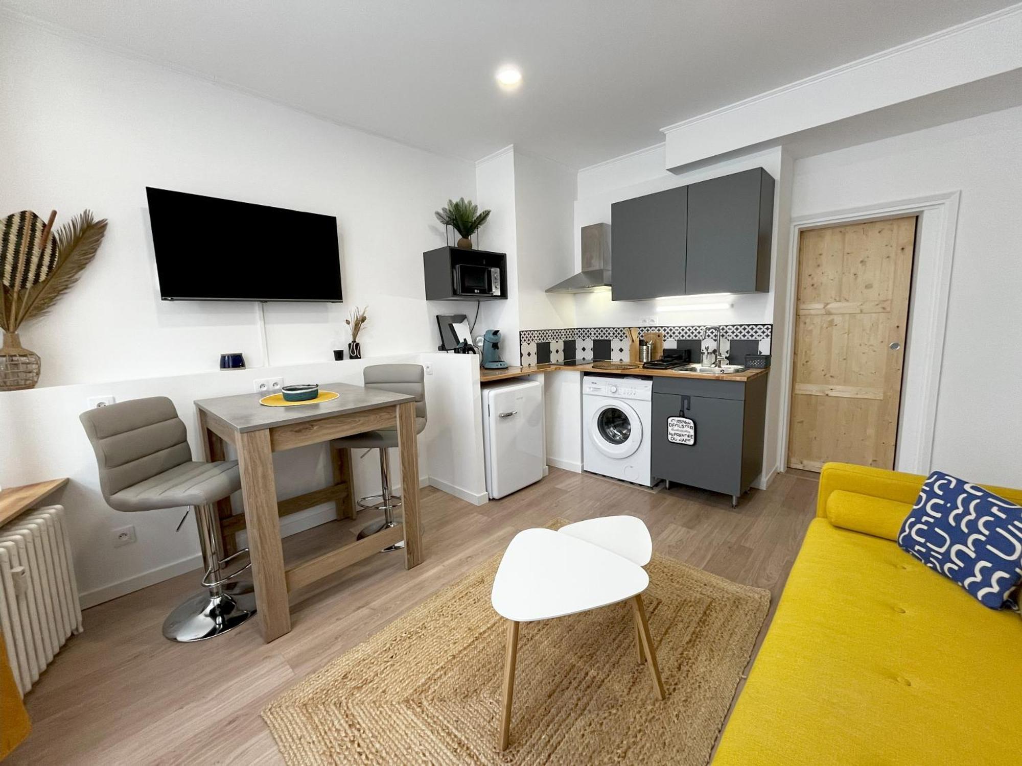 Le Cosmopolite • Hyper Centre • Calme • Proche Gare Apartment Châteauroux Екстериор снимка